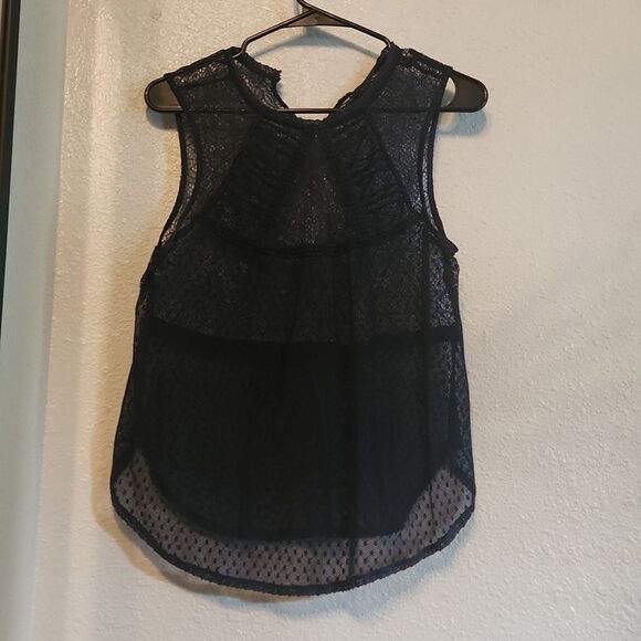 Abercrombie and Fitch Tank Top - Picture 1 of 3